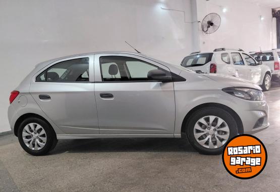 Autos - Chevrolet Onix lt 2017 Nafta 135000Km - En Venta