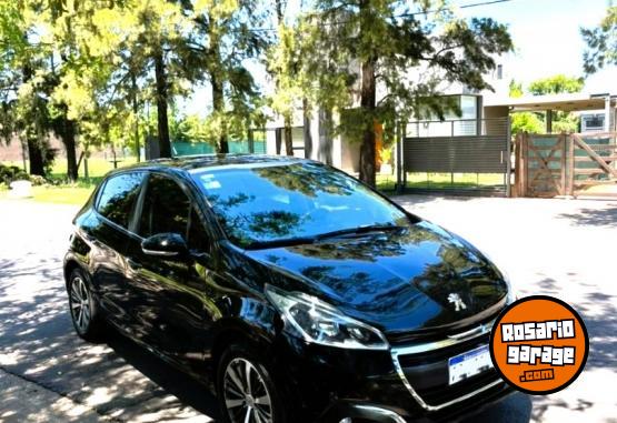 Autos - Peugeot ALLURE 2017 Nafta 107000Km - En Venta
