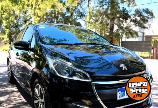 Autos - Peugeot ALLURE 2017 Nafta 107000Km - En Venta