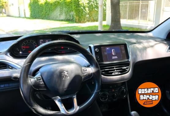 Autos - Peugeot ALLURE 2017 Nafta 107000Km - En Venta