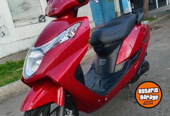 Motos - Honda Elite 2017 Nafta 40000Km - En Venta