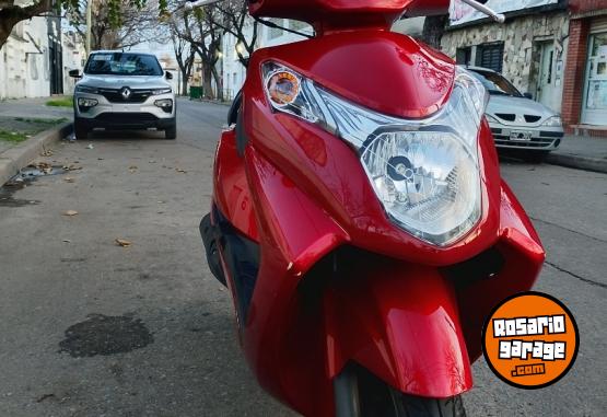 Motos - Honda Elite 2017 Nafta 40000Km - En Venta