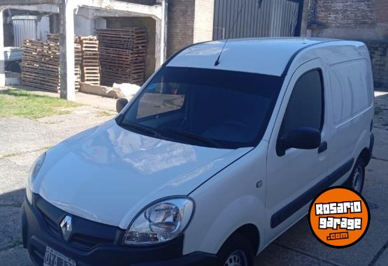 Utilitarios - Renault Kangoo 1.6 2015 GNC 199000Km - En Venta