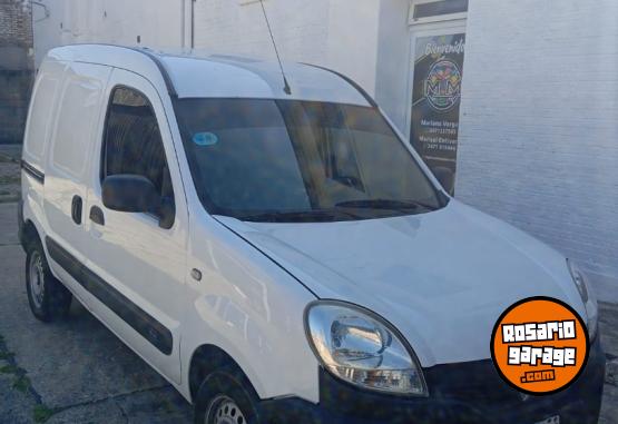 Utilitarios - Renault Kangoo 1.6 2015 GNC 199000Km - En Venta