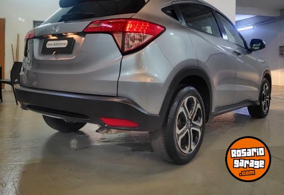 Autos - Honda HRV EX AT 2017 Nafta 68000Km - En Venta