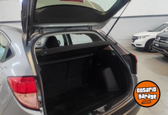 Autos - Honda HRV EX AT 2017 Nafta 68000Km - En Venta