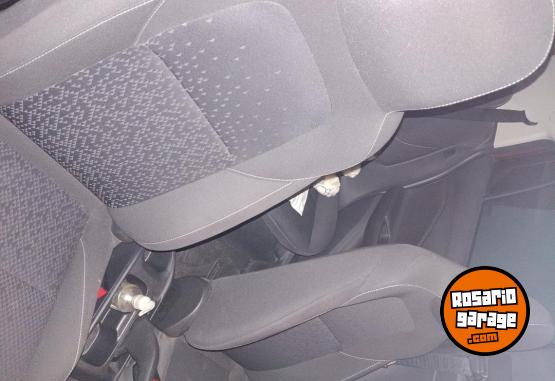 Autos - Chevrolet Onix 2021 Nafta 14336Km - En Venta