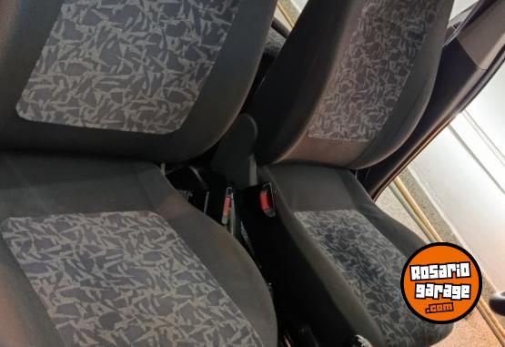 Autos - Chevrolet Meriva 2004 Nafta 128000Km - En Venta