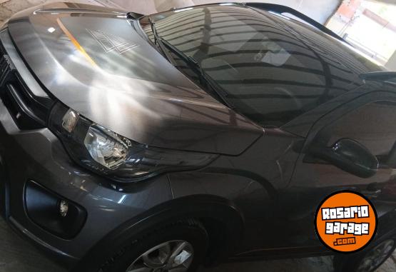 Autos - Fiat MOBI TREKKING 2024 Nafta 14000Km - En Venta