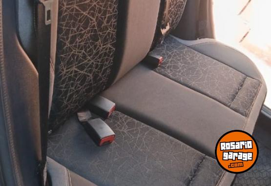 Autos - Fiat MOBI TREKKING 2024 Nafta 14000Km - En Venta