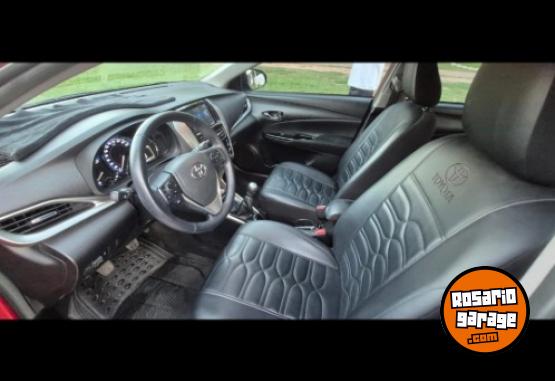 Autos - Toyota YARIS 1.5 XLS 2021 GNC 68500Km - En Venta