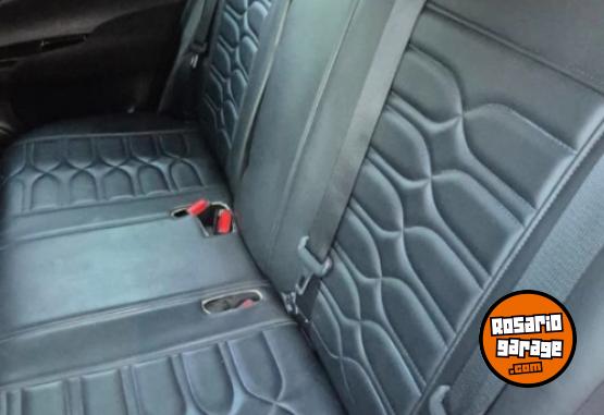 Autos - Toyota YARIS 1.5 XLS 2021 GNC 68500Km - En Venta