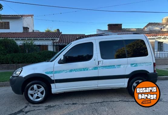 Utilitarios - Peugeot Parnert patagonia 2018 Diesel 138000Km - En Venta