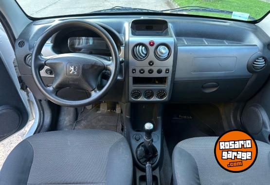 Utilitarios - Peugeot Parnert patagonia 2018 Diesel 138000Km - En Venta