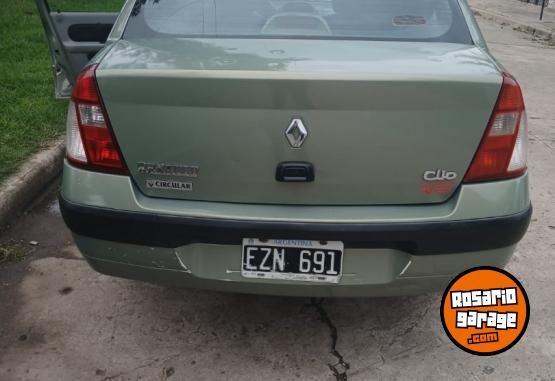 Autos - Renault Clio 2 2005 Nafta 210000Km - En Venta