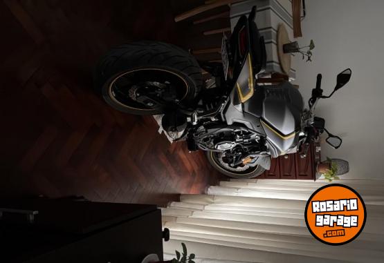 Motos - Voge 525r 2025 Nafta 3000Km - En Venta