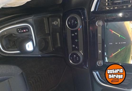 Camionetas - Fiat Strada Vulcano 2025 Nafta 8800Km - En Venta