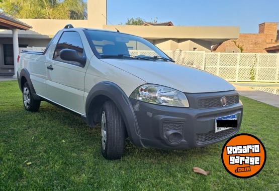 Utilitarios - Fiat Strada Working 1.4 CS 2017 GNC 83600Km - En Venta