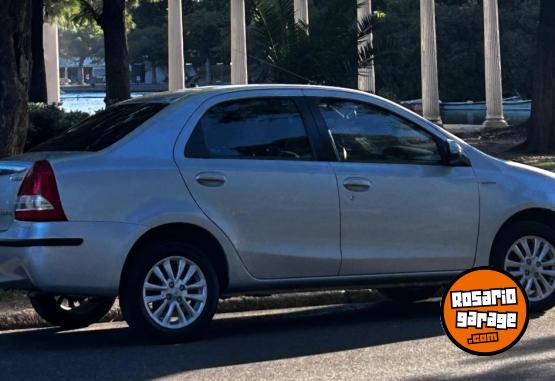 Autos - Toyota Etios 2016 Nafta 1Km - En Venta