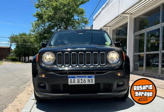 Camionetas - Jeep RENEGADE 1.8 NAFTA SPORT 2016 Nafta 108000Km - En Venta