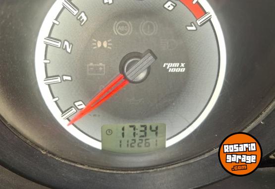 Autos - Ford Fiesta Ambiente Plus MP3 2011 Nafta 113000Km - En Venta