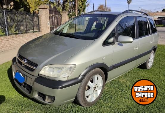 Autos - Chevrolet zafira 2011 GNC 171400Km - En Venta