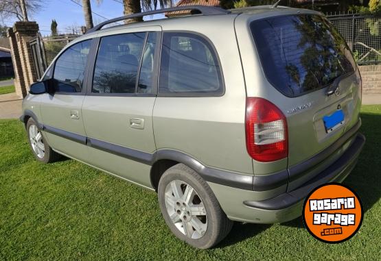Autos - Chevrolet zafira 2011 GNC 171400Km - En Venta