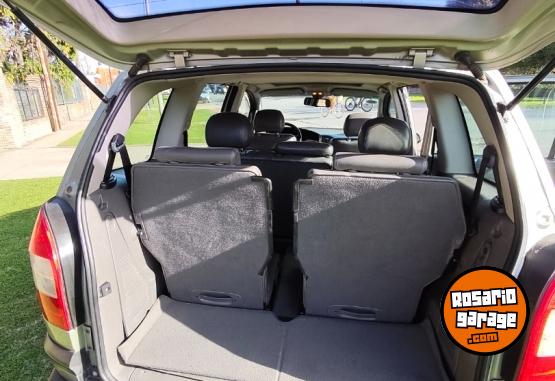 Autos - Chevrolet zafira 2011 GNC 171400Km - En Venta