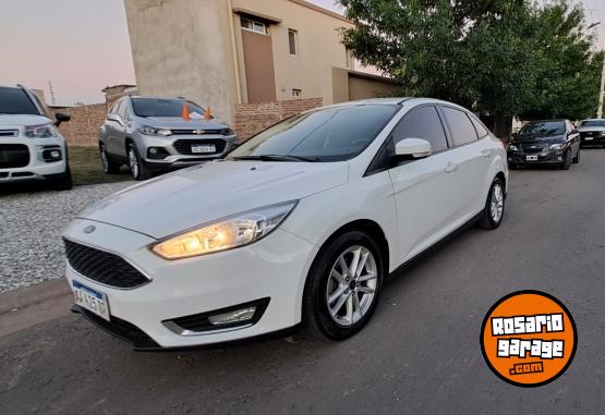 Autos - Ford Focus SE 2016 Nafta 118000Km - En Venta