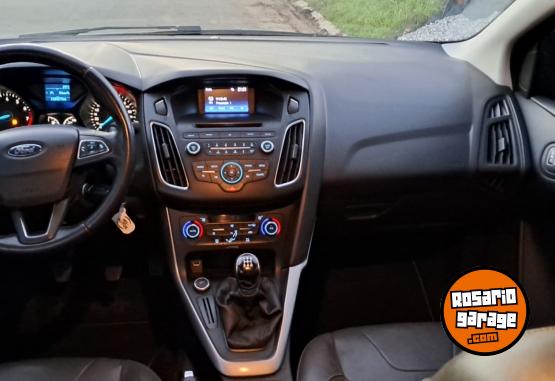 Autos - Ford Focus SE 2016 Nafta 118000Km - En Venta