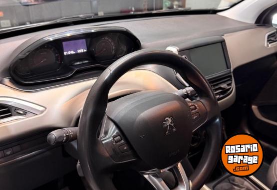 Autos - Peugeot 2008 Allure 2017 Nafta 70000Km - En Venta