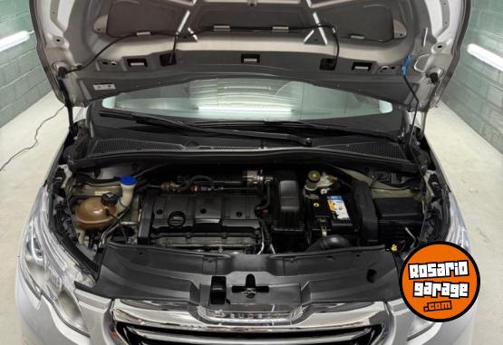 Autos - Peugeot 2008 Allure 2017 Nafta 70000Km - En Venta