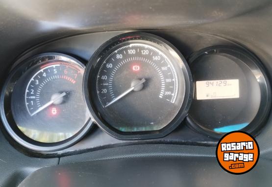 Camionetas - Renault DUSTER 2020 GNC 94000Km - En Venta