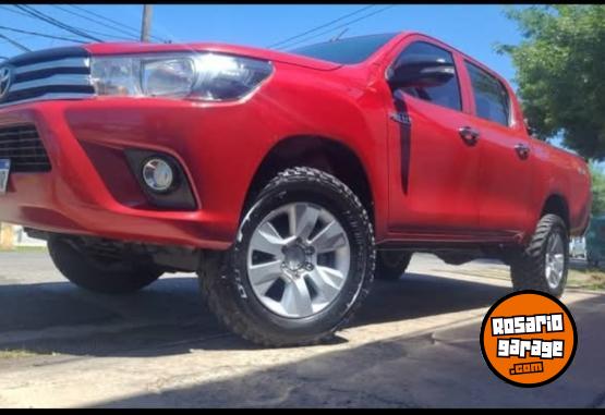 Camionetas - Toyota Hilux 2017 Diesel 200000Km - En Venta