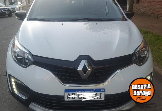 Autos - Renault Captur ZEN 2018 Nafta 107000Km - En Venta