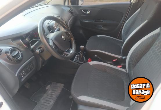 Autos - Renault Captur ZEN 2018 Nafta 107000Km - En Venta