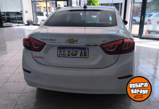 Autos - Chevrolet CHEVROLET CRUZE TURBO 2016 Nafta 106000Km - En Venta