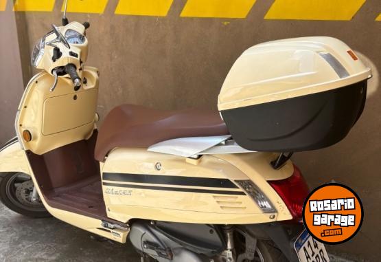 Motos - Kymco Kymco like 2022 Nafta 7663Km - En Venta