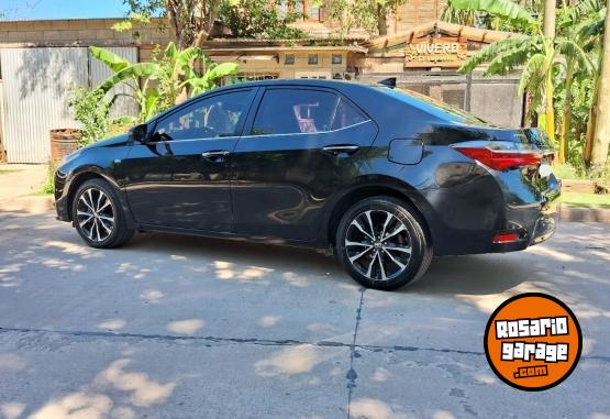 Autos - Toyota Corolla 1.8 Se-g Cvt 2017 Nafta 68000Km - En Venta