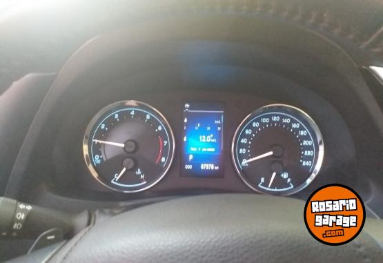 Autos - Toyota Corolla 1.8 Se-g Cvt 2017 Nafta 68000Km - En Venta