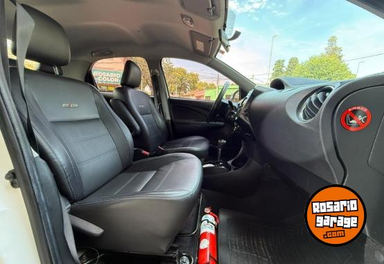 Autos - Toyota ETIOS PLATINUM XLS 1.5 N 2017 Nafta 100000Km - En Venta