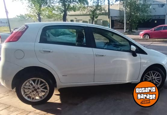 Autos - Fiat PUNTO ESSENCE 1.6 16V 2012 GNC 111111Km - En Venta