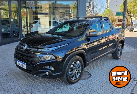 Camionetas - Fiat TORO VOLCANO BLACK JACK 2018 Diesel 120000Km - En Venta