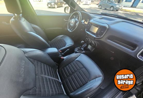 Camionetas - Fiat TORO VOLCANO BLACK JACK 2018 Diesel 120000Km - En Venta