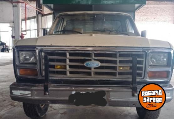 Camionetas - Ford F100 Deluxe 84 1984 GNC 111111Km - En Venta