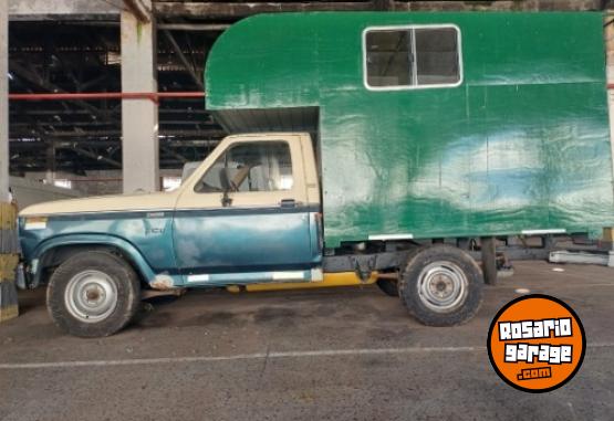 Camionetas - Ford F100 Deluxe 84 1984 GNC 111111Km - En Venta