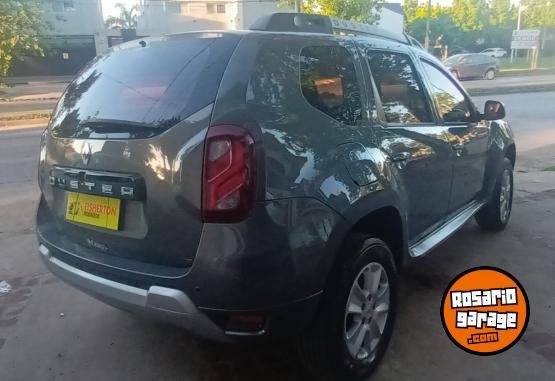 Camionetas - Renault DUSTER PH2 PRIVILEGE 1.6 2016 Nafta 111111Km - En Venta