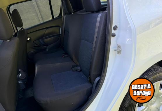 Autos - Renault Sandero Dynamique 2017 Nafta 128000Km - En Venta