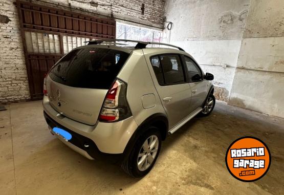 Autos - Renault Sandero 2012 Nafta 150000Km - En Venta