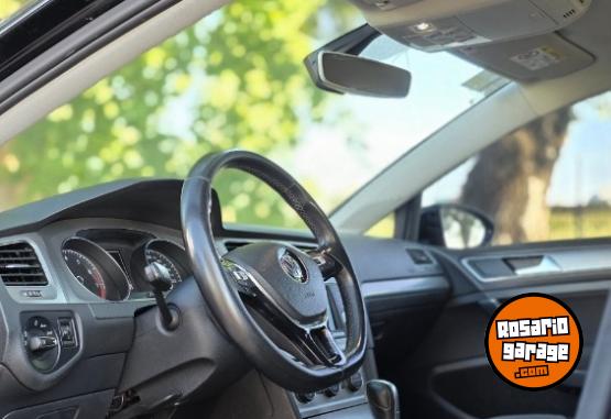 Autos - Volkswagen Golf 2017 Nafta 113000Km - En Venta